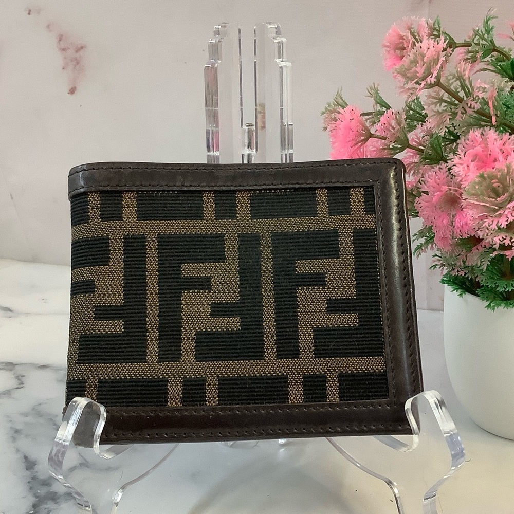 GUC Fendi Zucca Men's Bifold Wallet